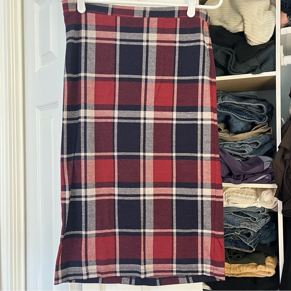 Large, plaid Forever 21 skirt/strapless dress